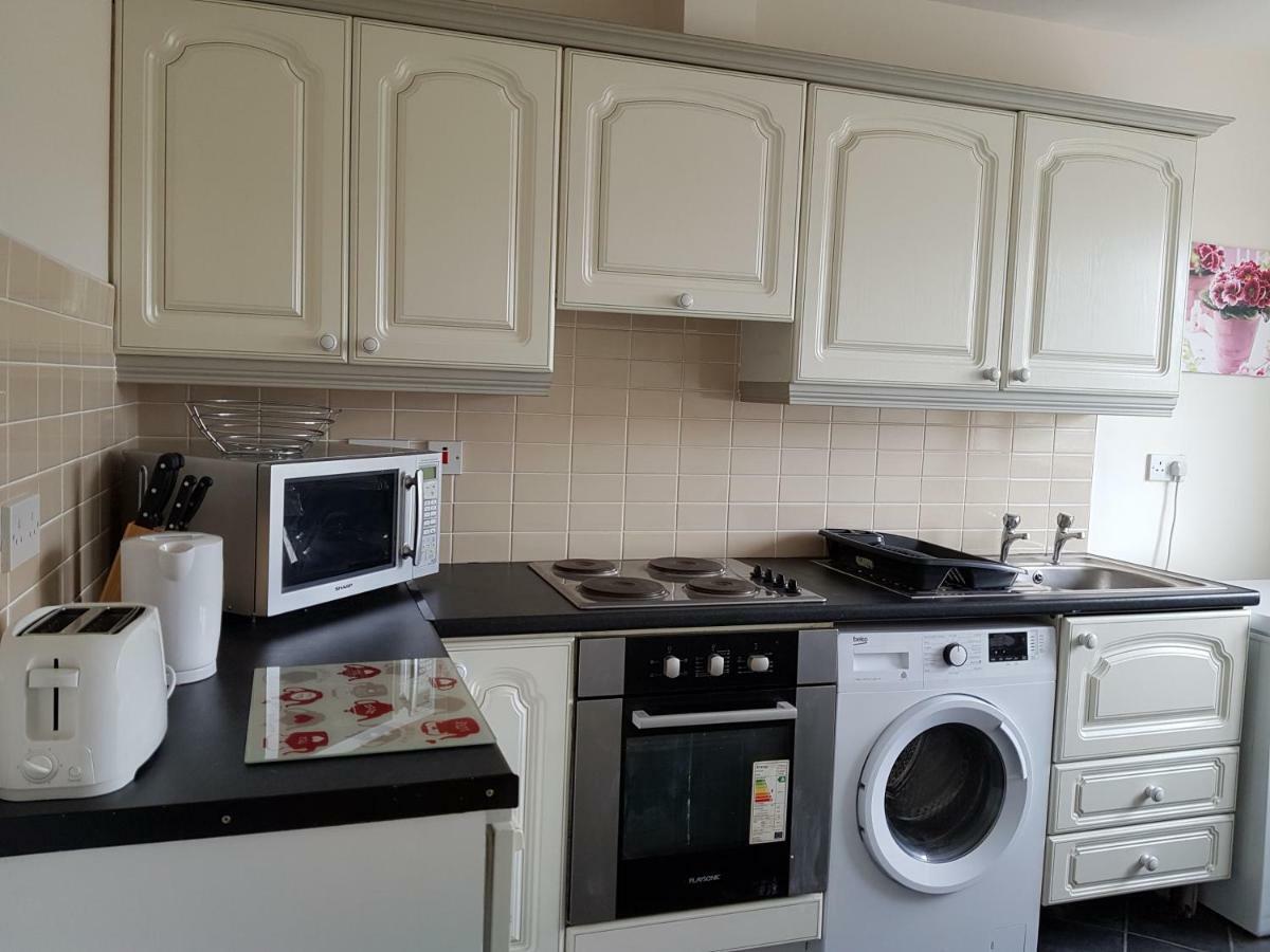 Newcastle Townhouse Appartement Galway Buitenkant foto