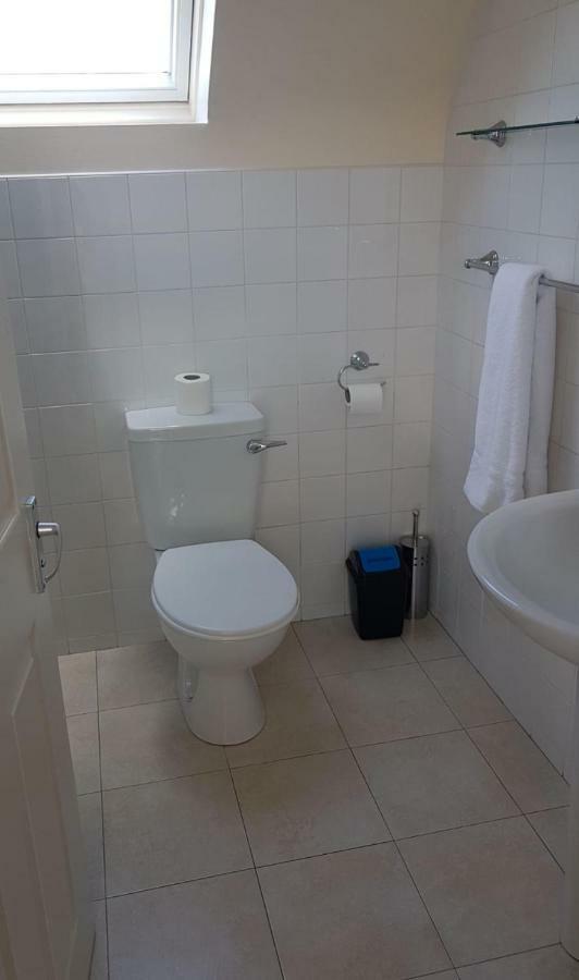 Newcastle Townhouse Appartement Galway Buitenkant foto